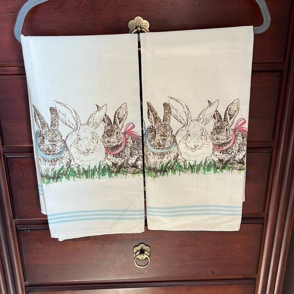 Williams Sonoma Cotton Bunny Tea Towels Set of Two NWOT